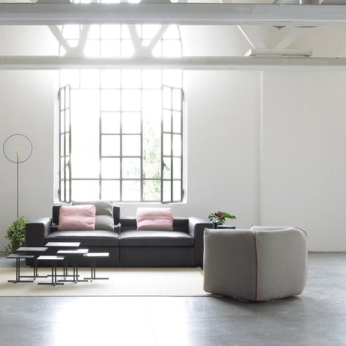 Mia Armchair